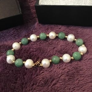 Vintage 14K Yellow Gold Pearl & Jade Bracelet (6-5mm-) 7 1/4”
